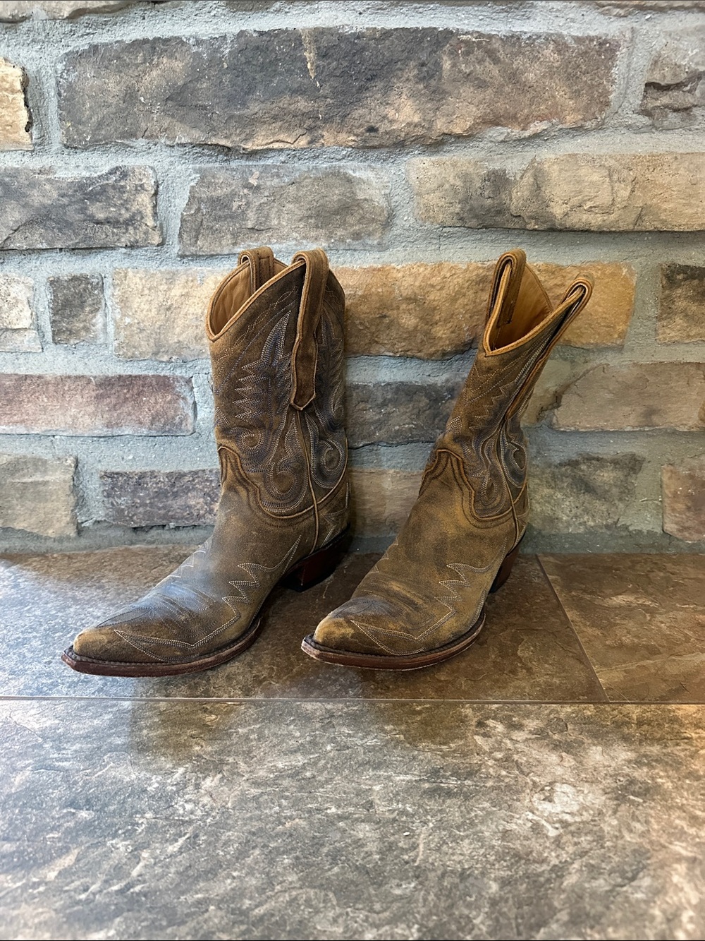 Women's Brown Western Cowboy Boots - Classic Leather Style